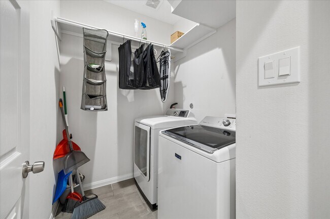 Building Photo - 8308 James Franklin St