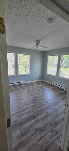 Building Photo - 126 E Lorain St