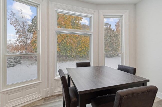 Building Photo - 1164 Terrace St