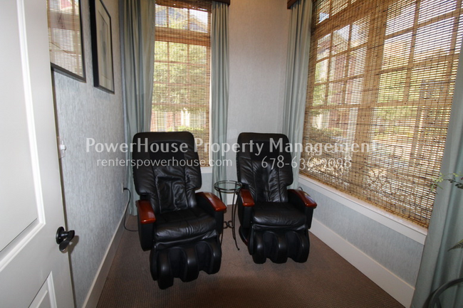 Building Photo - Sandy Springs 1BR, 1BA