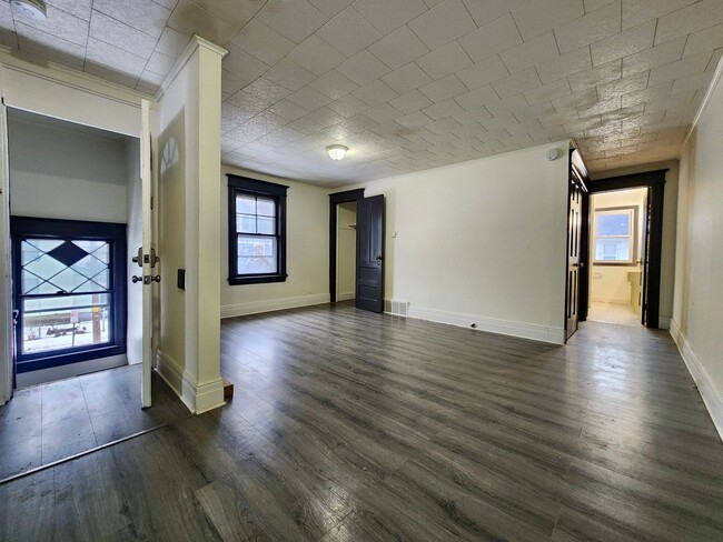 Building Photo - 434-438 Emerson Street