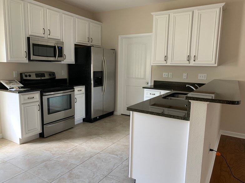 kitchen - 124 Matt Blvd