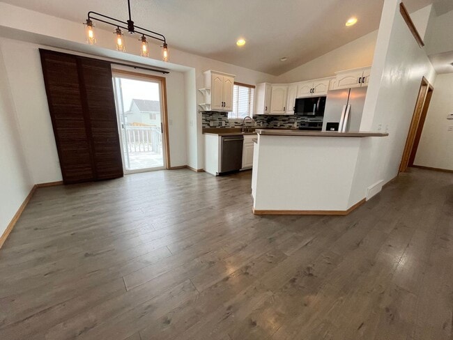 Building Photo - 3 Bed/2 Bath West Side Home For Rent!!