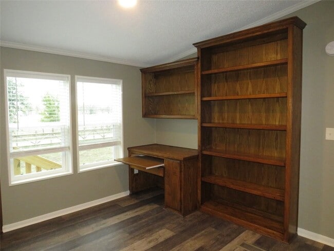 Building Photo - 2151 Crockett Rd