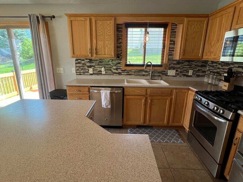 Building Photo - 4702 Manor Brook Dr NW