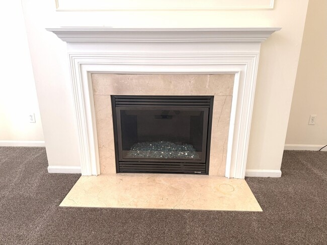 Building Photo - 33213 Saddleback Dr