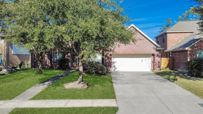 Building Photo - 18330 Enchanted Rock Trail