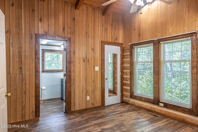 Building Photo - 168 Woodward Ln