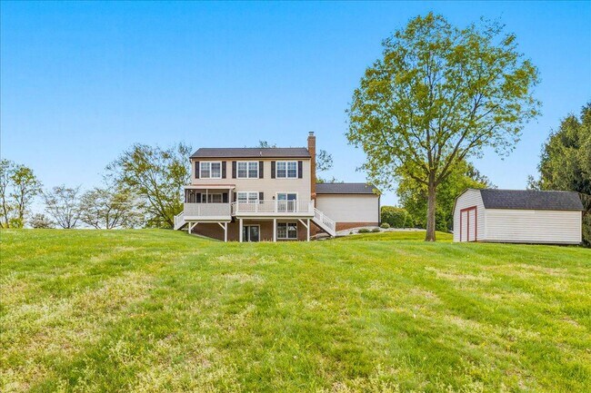 Building Photo - 7375 Freestate Dr