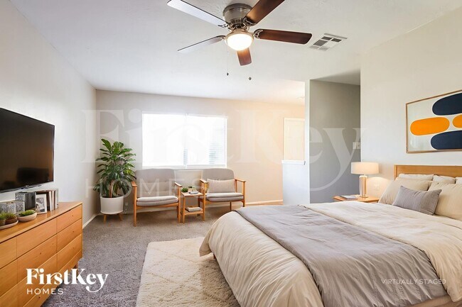 Building Photo - 5327 Enchanted Mist Dr