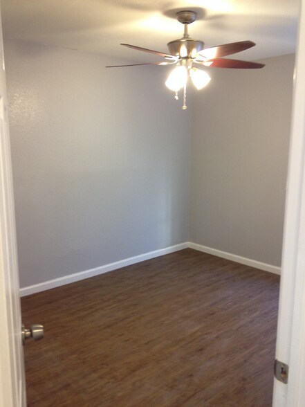 Building Photo - 4904 Merritt Dr