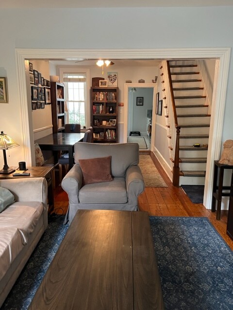 Building Photo - 1805 Lovering Ave