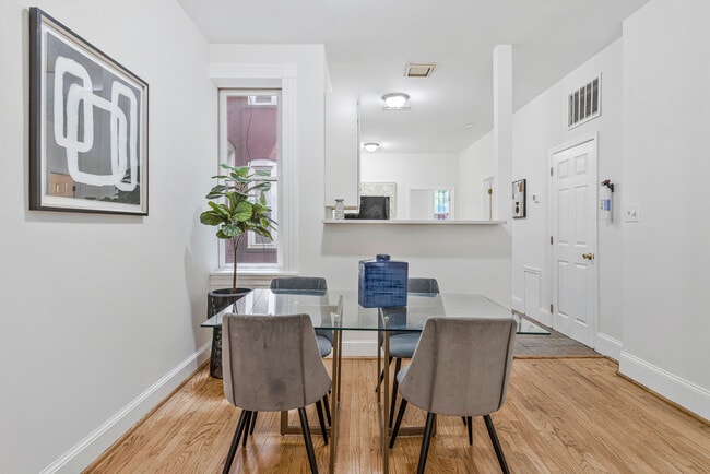 Building Photo - 1443 East Capital St SE