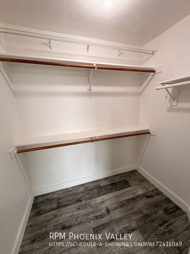 Building Photo - 8461 W Audrey Ln