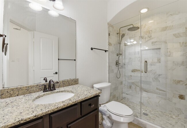 Building Photo - 212 Fallow Buck Ct