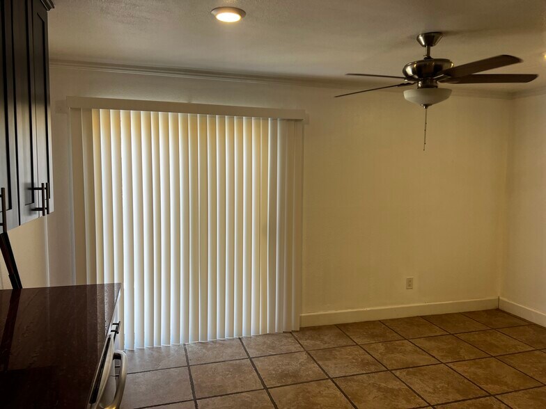 Building Photo - 82567 Avenue 48