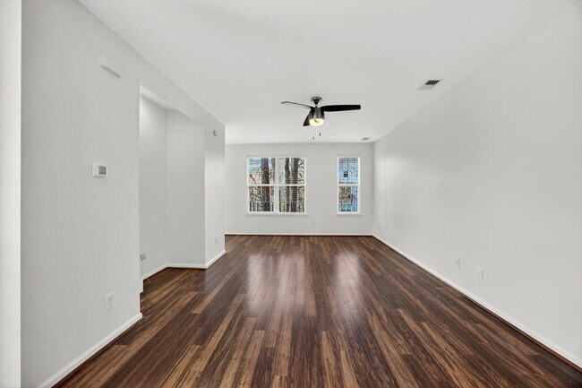 Building Photo - 1458 Roustabout Way