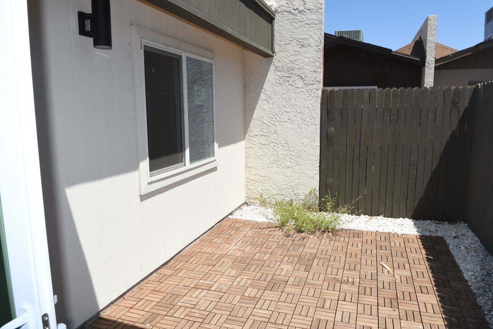 Building Photo - 8681 E Latham St