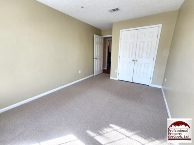Building Photo - 5351 Regal Ct