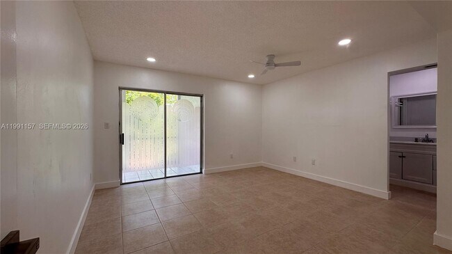 Building Photo - 8401 SW 107th Ave