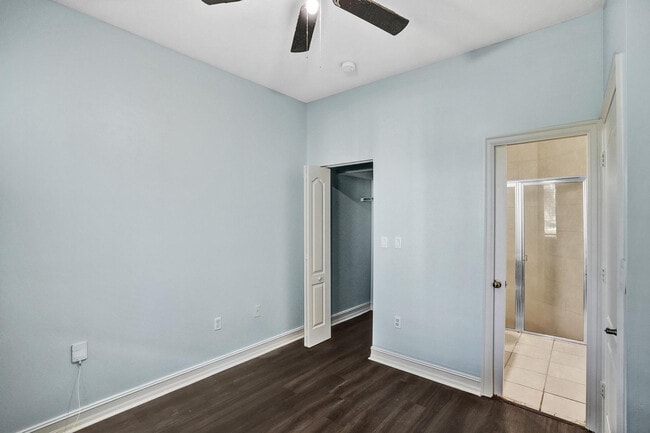 Building Photo - 21403 NW 13th Ct