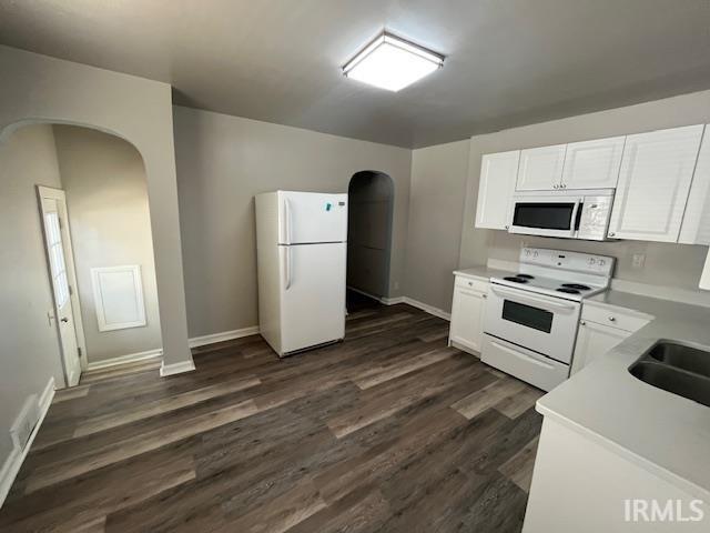 Building Photo - 118 S Weinbach Ave