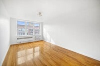 Building Photo - 415 Argyle Rd