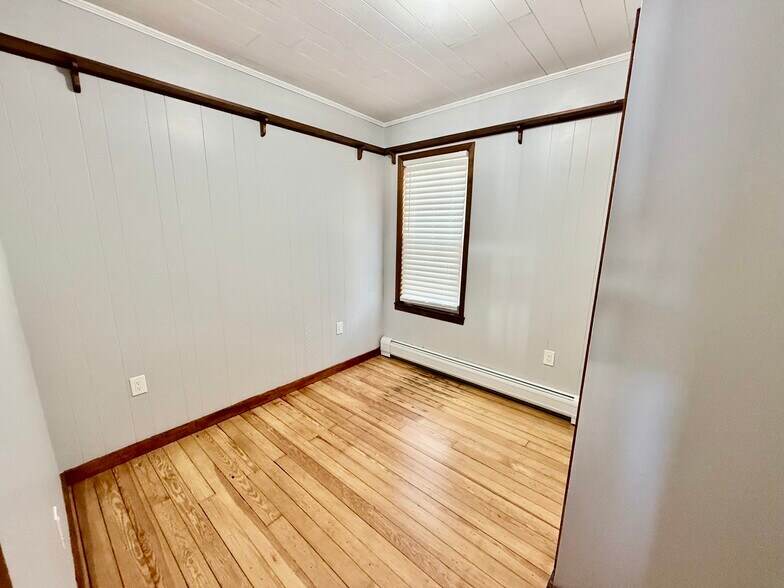 Building Photo - 163 Hayward Pl