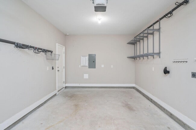 Building Photo - 3 Praiseworthy Dr