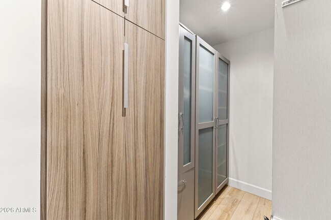 Building Photo - 6834 N 72nd Pl