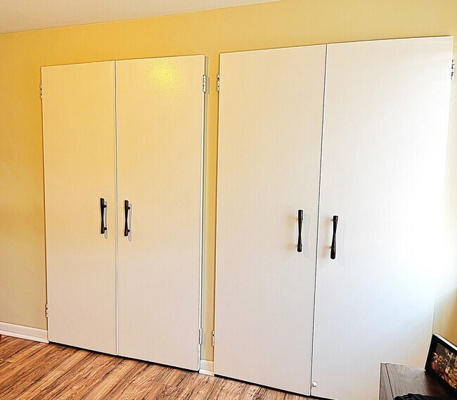 Building Photo - 40 Owen St