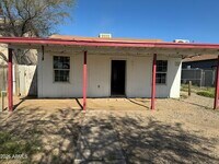 Building Photo - 1711 S 28th Dr