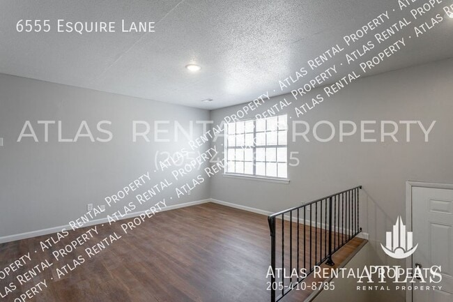 Building Photo - 6555 Esquire Ln