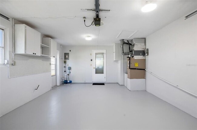 Building Photo - 11095 56th Ave N