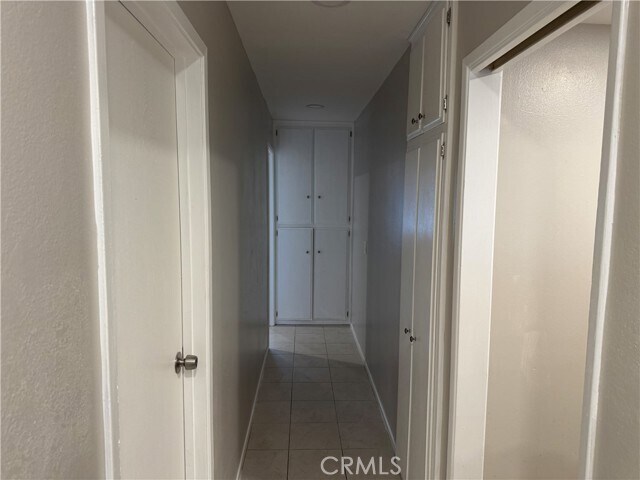 Building Photo - 415 S Tahquitz Ave