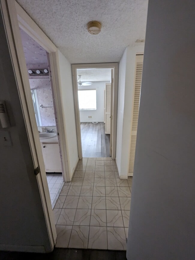 Building Photo - 4272 NW 89th Ave