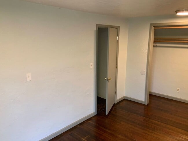 Building Photo - 1 Bedroom House in Whiteaker Neighborhood