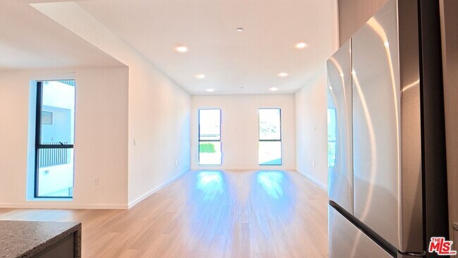 Building Photo - 5119 Colfax Ave