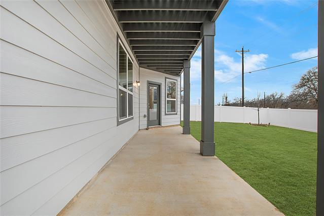 Building Photo - 1605 Katharina Ave