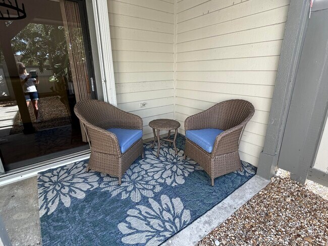 Building Photo - 13383 Bedford Mews Ct