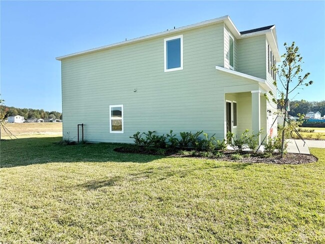 Building Photo - 3783 NE 30th Ter