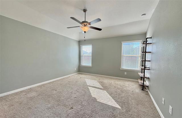 Building Photo - 813 Evergreen St