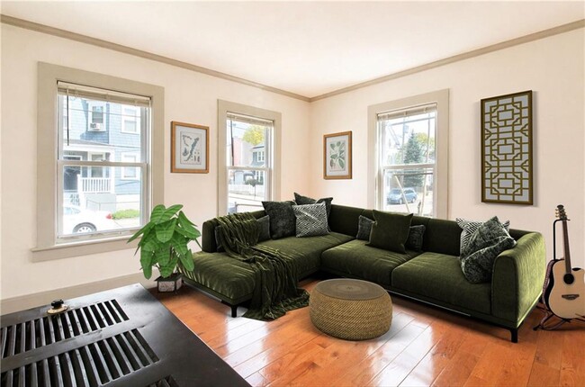 Building Photo - 111 Johnson St