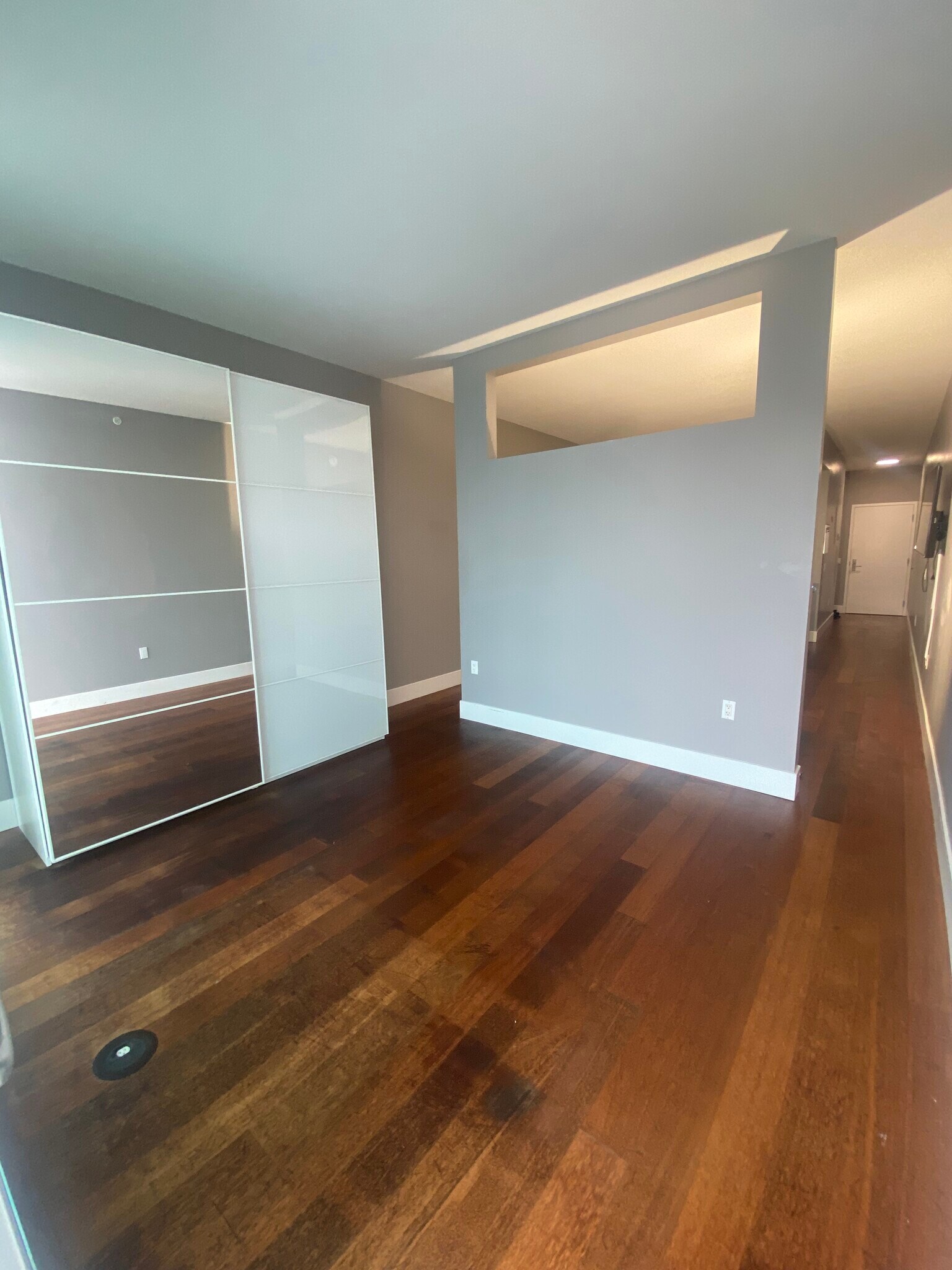 Building Photo - 111 N 12th St