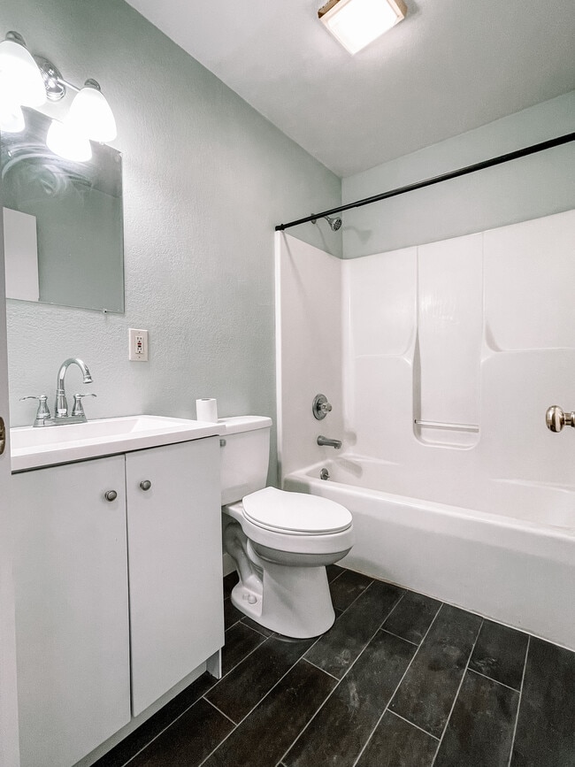 Building Photo - Whittier Apartments