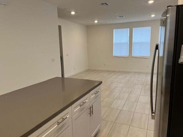 Building Photo - 41174 Northwestern St