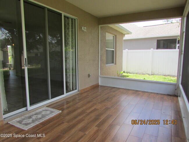 Building Photo - 4192 Collinwood Dr