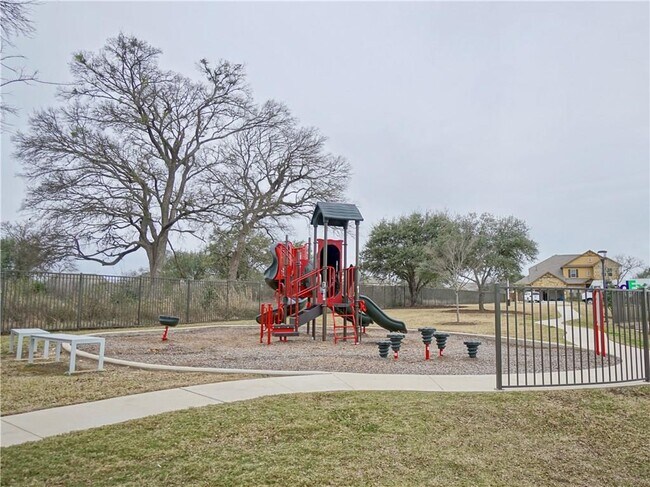 Building Photo - 14928 Iveans Way