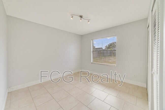 Building Photo - 143 Alta Vista Ct