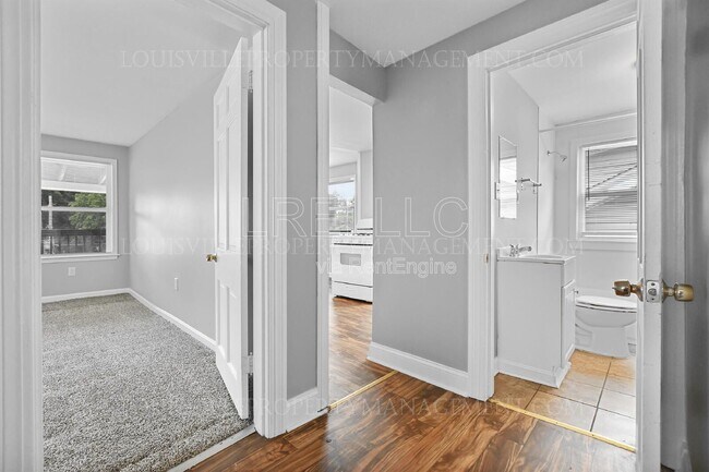 Building Photo - 4143 W Market St